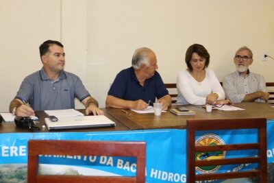 COMITÊ CAMAQUÃ REALIZA REUNIÃO PÚBLICA EM CRISTAL
